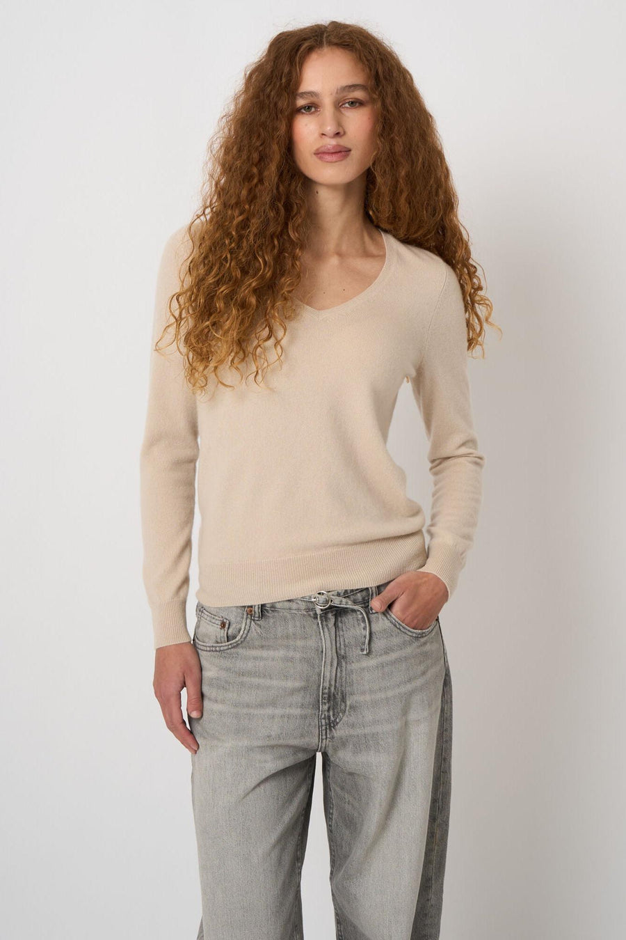 Essential 100% Cashmere V-Neck Sweater Natural-Repeat-Tocca Finita