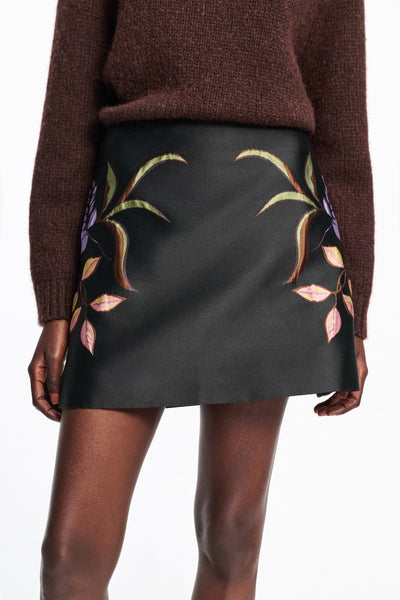 Soft Petal Skirt Pure Black