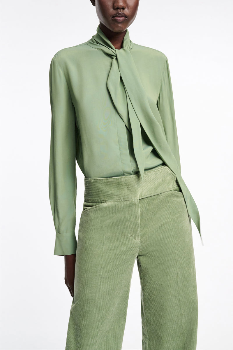 Soft Vibes Blouse Mistletoe