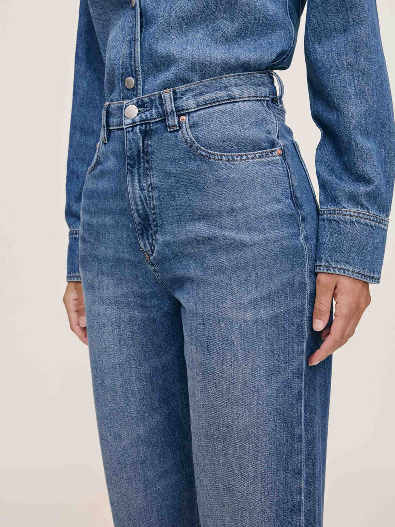 Karmine Refined Wide Leg High Rise 31" Jeans Lapis