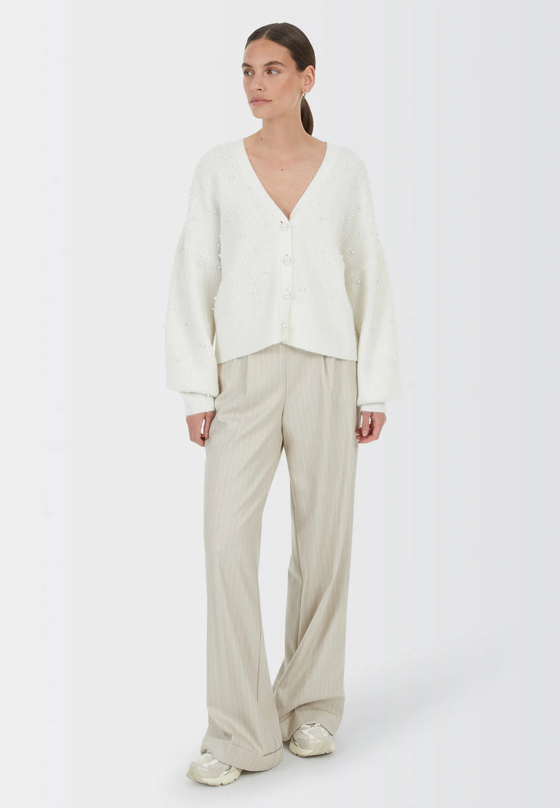 Cardigan With Beaded Appliqué Creme