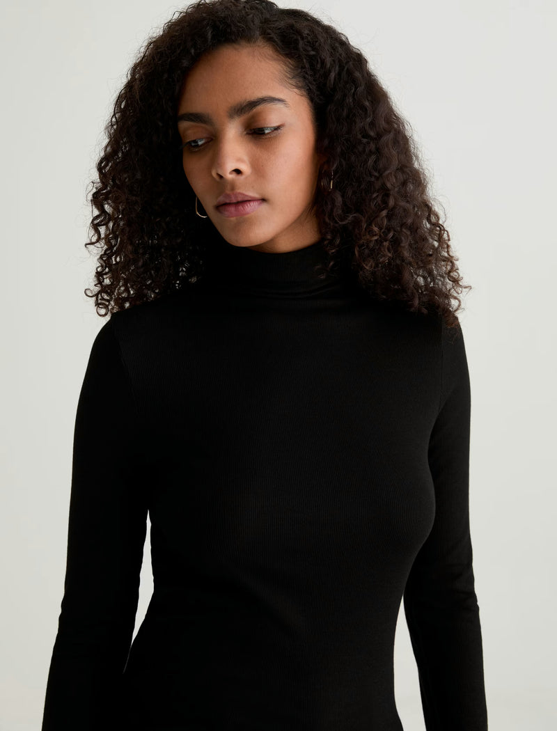 Chelsea Turtleneck