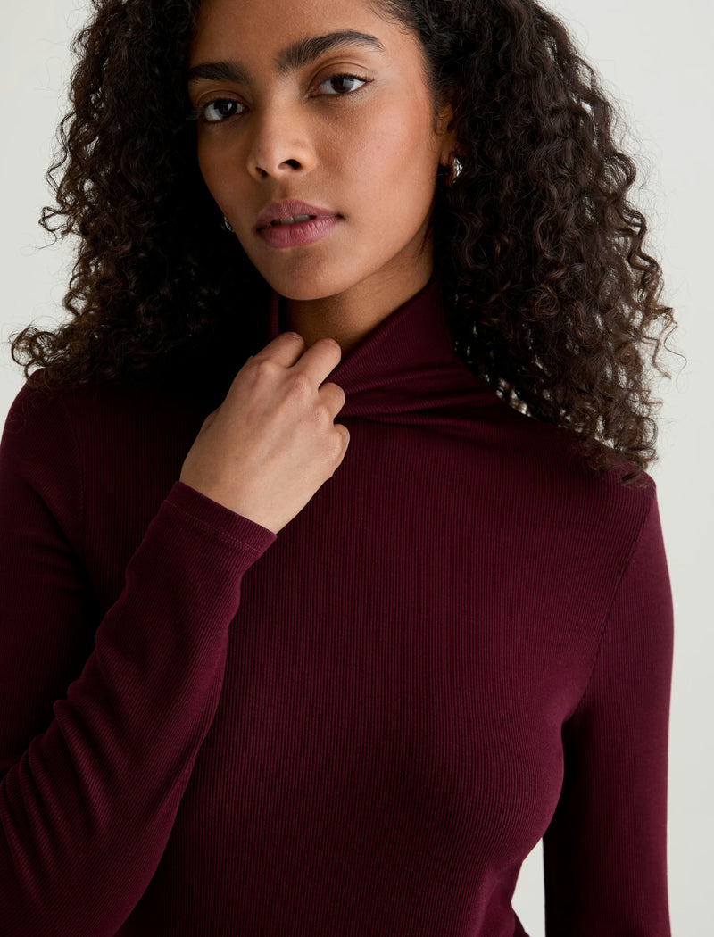 Chelsea Turtleneck