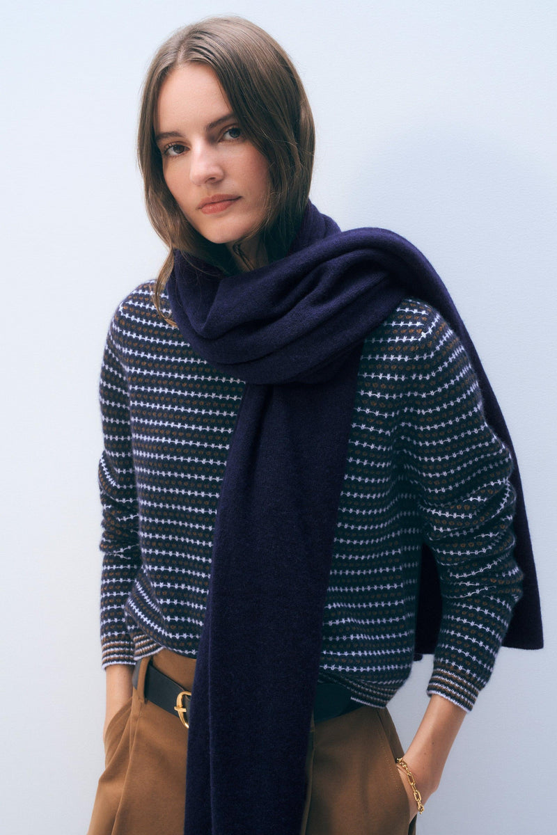 Cashmere Travel Wrap Deep Navy-White And Warren-Tocca Finita
