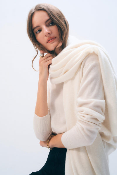 Cashmere Travel Wrap Soft White-White And Warren-Tocca Finita