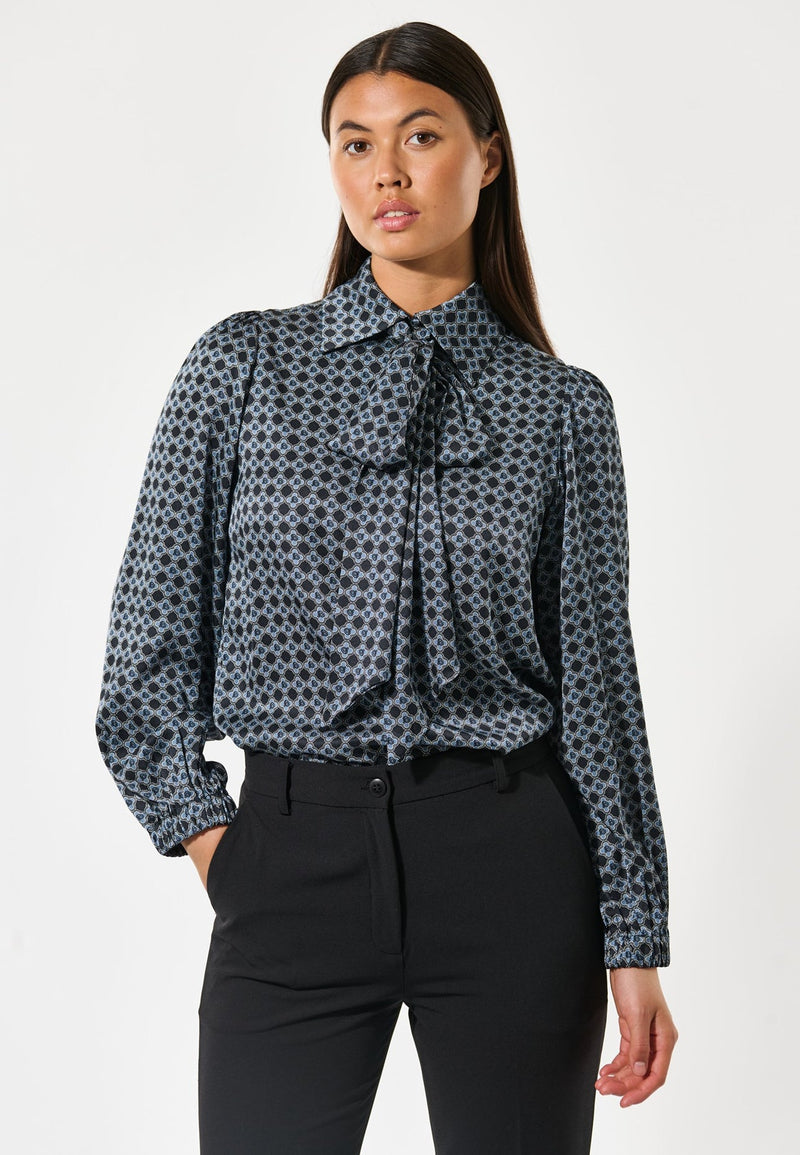 KikkiDEA Blouse Masao-Dea Kudibal-Tocca Finita
