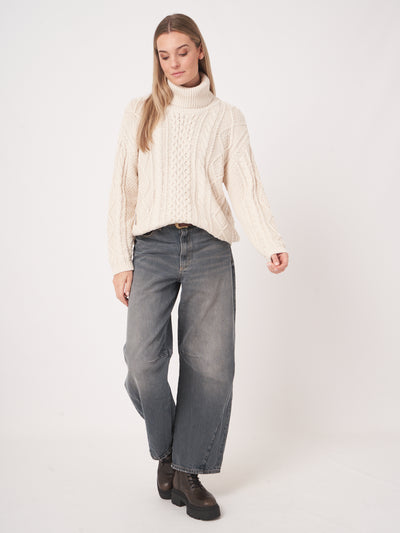 Knitted Pullover in Ivory-Repeat-Tocca Finita