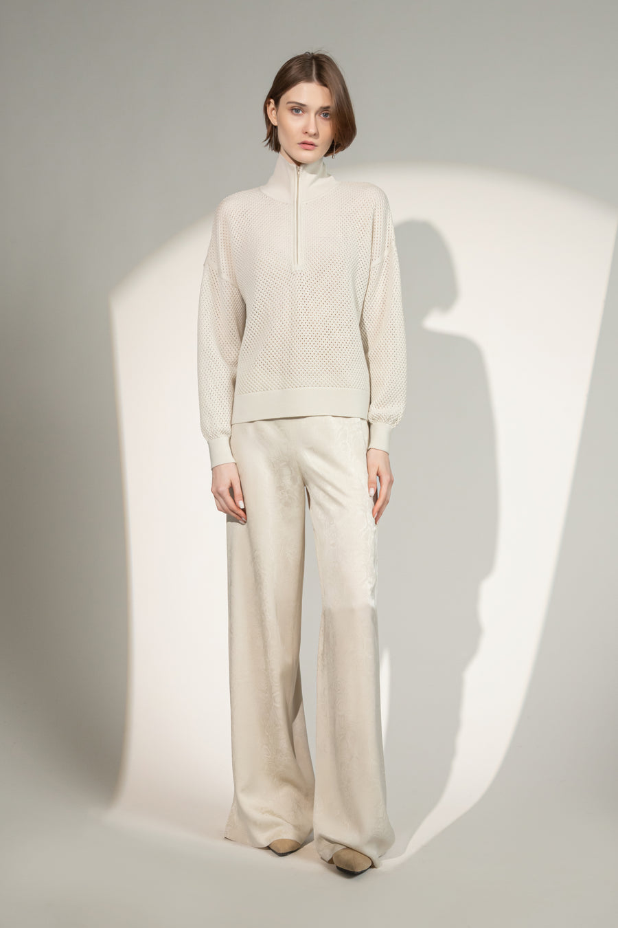 Perforated Sweater-She&