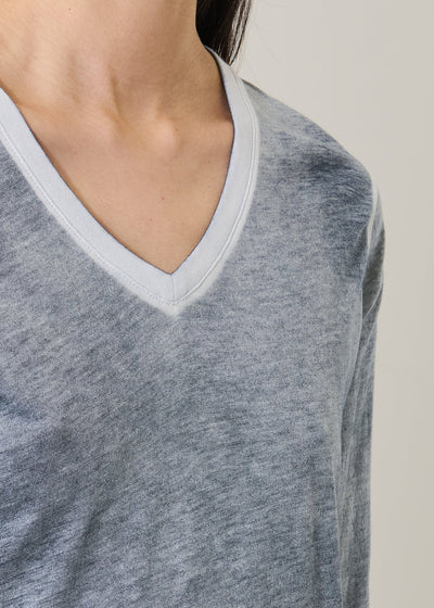 Reverse Spray Lightweight Pima Cotton Long Sleeve V-Neck Ink-Patrick Assaraf-Tocca Finita