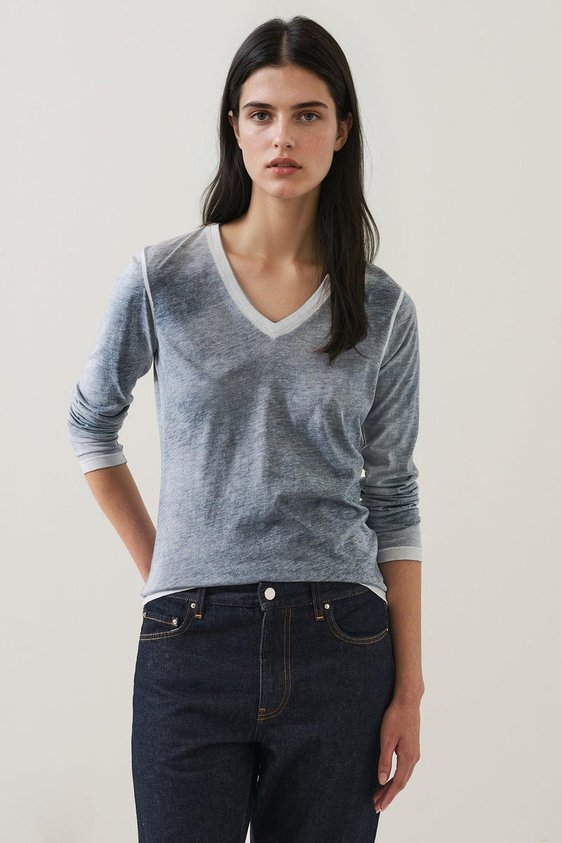 Reverse Spray Lightweight Pima Cotton Long Sleeve V-Neck Ink-Patrick Assaraf-Tocca Finita
