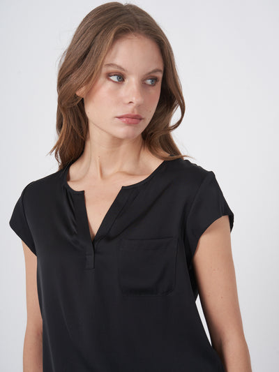 Short-Sleeved Silk Top With Pocket-Repeat-Tocca Finita