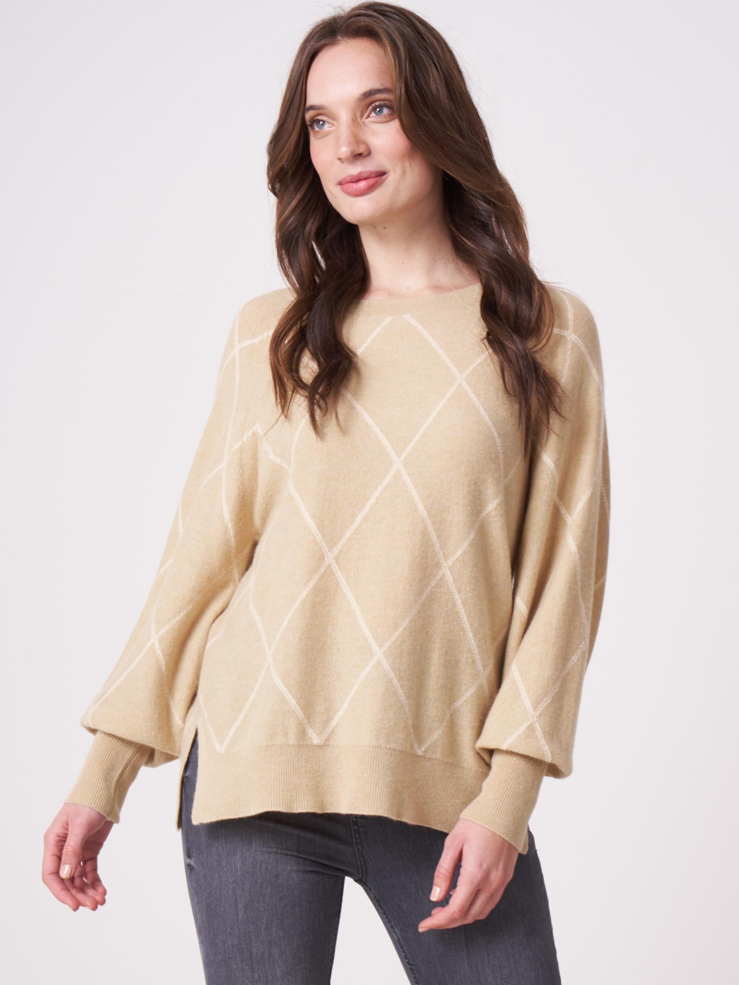 Diamond Pattern Knit Sweater